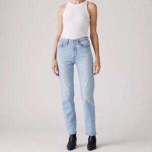 Levi’s Premium Wedgie Straight Jeans - Light Wash, Size 28